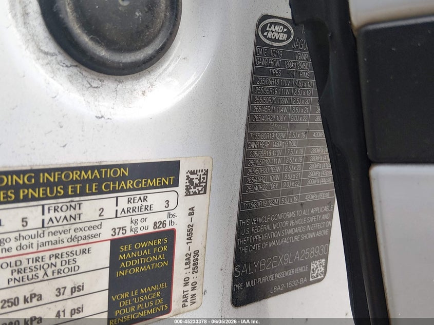 2020 Land rover Range rover velar VIN SALYB2EX9LA258930 IAAI salvage auction — REAR END, Rebuildable (Florida), sold $10,000 on 2026-07-20 (photo 9)