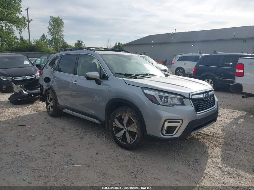 2019 Subaru Forester VIN JF2SKAWC7KH412559 IAAI salvage auction — FRONT & REAR, Salvage Title, sold $3,600 on 2026-07-29 (photo 1)