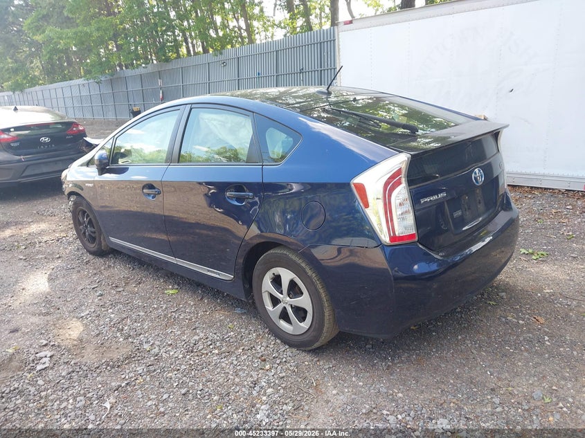 2015 Toyota Prius VIN JTDKN3DU0F0413635 IAAI salvage auction — FRONT END, Salvage Title, sold $600 on 2026-07-15 (photo 3)