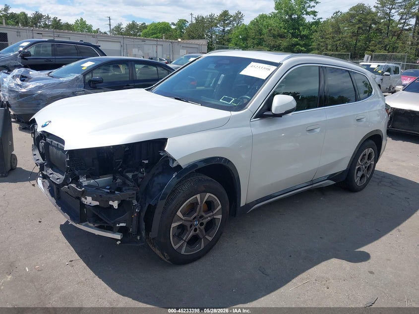 2025 BMW X1 VIN WBX73EF06S5079676 IAAI salvage auction — RIGHT SIDE, Mv-907A (New York), sold $9,900 on 2026-07-28 (photo 2)