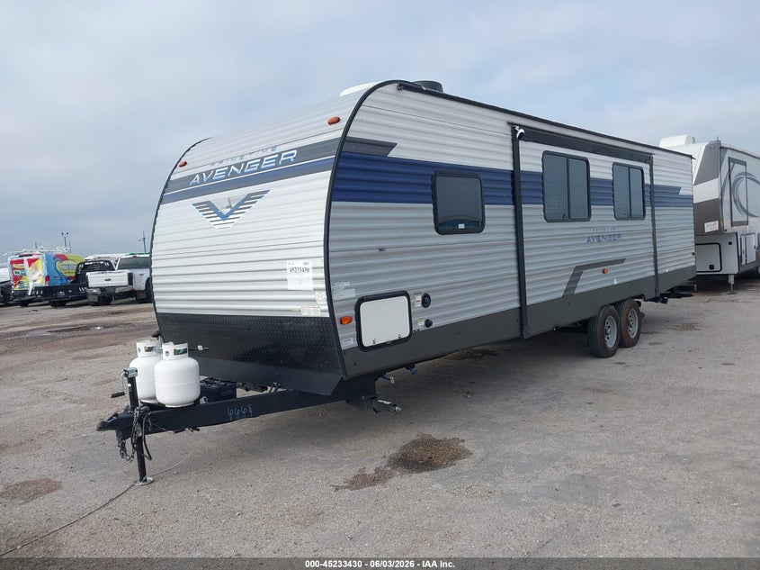 2023 Avenger Travel trailer VIN 5ZT2AVSB4PB936668 IAAI salvage auction — WATER/FLOOD, Wait Title, sold $7,600 on 2026-10-06 (photo 2)