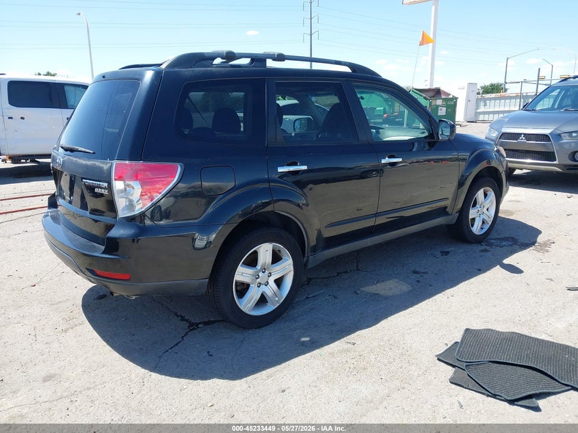 2010 Subaru Forester VIN JF2SH6CC7AH738764 IAAI salvage auction — NORMAL WEAR, Clear (New Mexico), sold $625 on 2026-07-06 (photo 4)