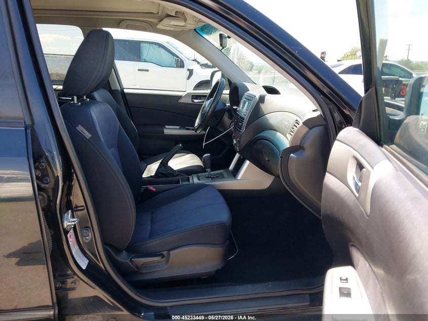 2010 Subaru Forester VIN JF2SH6CC7AH738764 IAAI salvage auction — NORMAL WEAR, Clear (New Mexico), sold $625 on 2026-07-06 (photo 5)