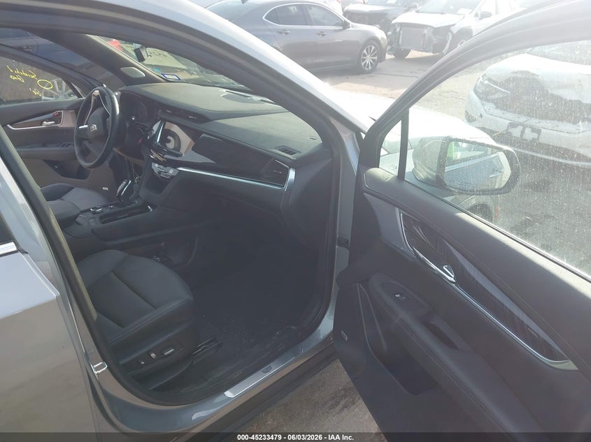 2025 Cadillac Xt6 VIN 1GYKPCRS5SZ155775 IAAI salvage auction — LEFT FRONT, Original (Texas), sold $11,300 on 2026-07-22 (photo 5)