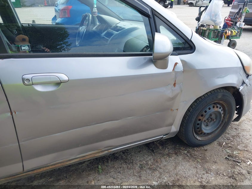 2007 Honda Fit VIN JHMGD37457S000506 IAAI salvage auction — NORMAL WEAR, Original (Maine), sold $325 on 2026-07-20 (photo 6)
