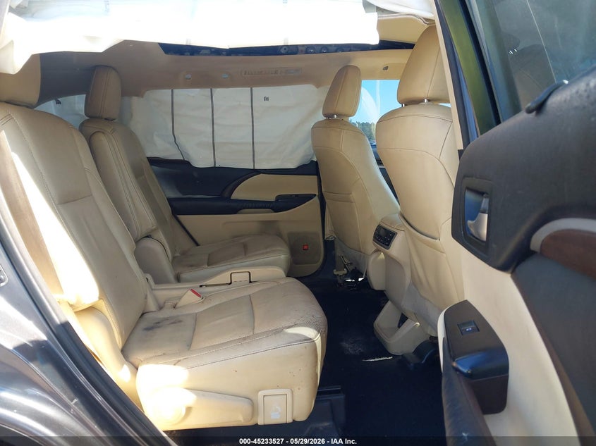 2015 Toyota Highlander VIN 5TDDKRFHXFS082287 IAAI salvage auction — FRONT END, Salvage Title, sold $3,400 on 2026-07-22 (photo 8)