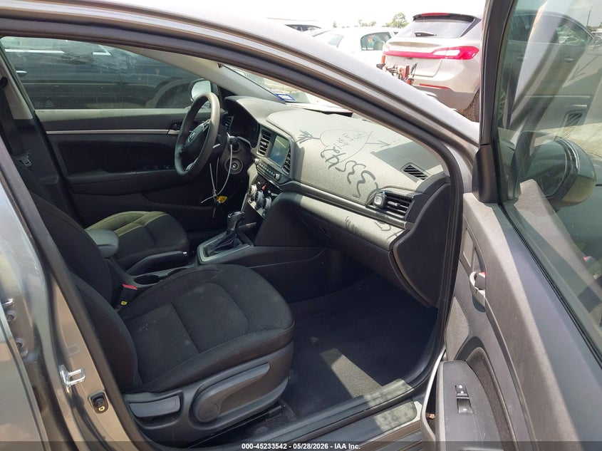 2019 Hyundai Elantra VIN KMHD84LF9KU772585 IAAI salvage auction — REAR END, Salvage Title, sold $25 on 2026-07-21 (photo 5)