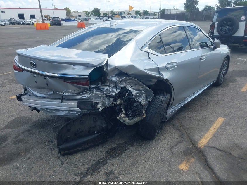2025 Lexus VIN 58ADA1C17SU063234 IAAI salvage auction — RIGHT REAR, Salvage (California), sold $7,800 on 2026-07-29 (photo 4)