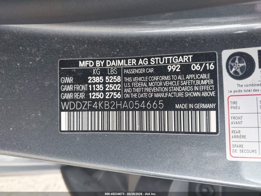 2017 Mercedes-benz E-klasse VIN WDDZF4KB2HA054665 IAAI salvage auction — ENGINE BURN, Salvage Title, sold $6,000 on 2026-07-14 (photo 9)