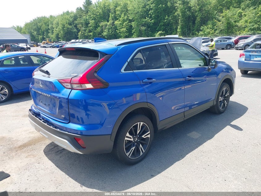 2025 Mitsubishi Eclipse cross VIN JA4ATWAA9SZ011349 IAAI salvage auction — LEFT SIDE, Salvage (Connecticut), sold $8,900 on 2026-07-24 (photo 4)