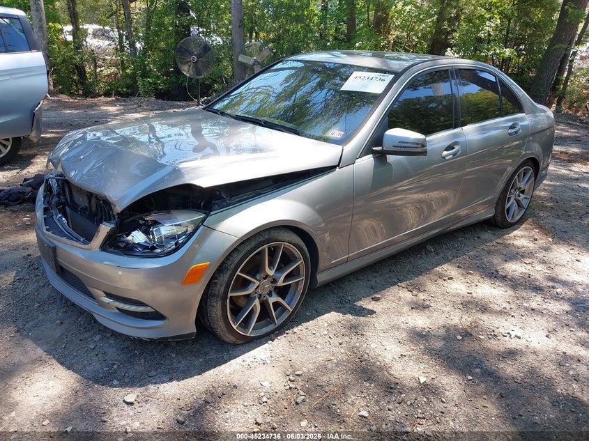 2011 Mercedes-benz C-klasse VIN WDDGF8BB2BR175851 IAAI salvage auction — NORMAL WEAR, Clear (Virginia), sold $675 on 2026-07-07 (photo 2)