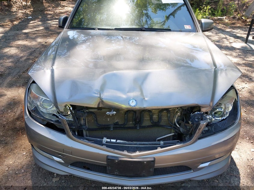 2011 Mercedes-benz C-klasse VIN WDDGF8BB2BR175851 IAAI salvage auction — NORMAL WEAR, Clear (Virginia), sold $675 on 2026-07-07 (photo 6)