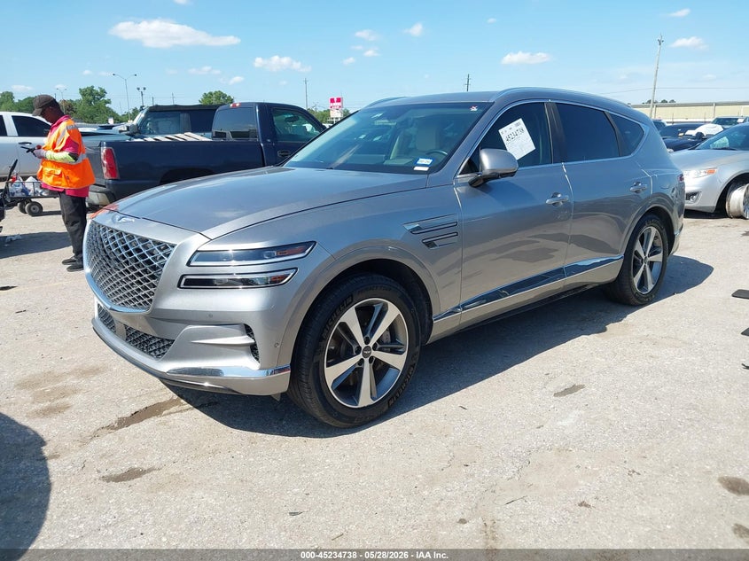 2023 Genesis Gv80 VIN KMUHCESC3PU114976 IAAI salvage auction — SIDE, Salvage Title, sold $15,550 on 2026-07-29 (photo 2)