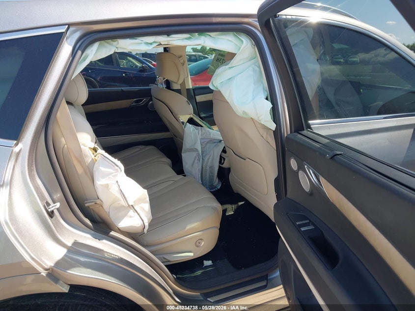 2023 Genesis Gv80 VIN KMUHCESC3PU114976 IAAI salvage auction — SIDE, Salvage Title, sold $15,550 on 2026-07-29 (photo 8)