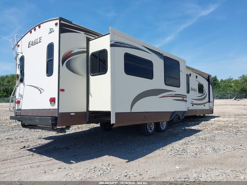 2014 Jayco Eagle VIN 1UJBJ0BU6E1DZ0192 IAAI salvage auction — REAR END, Salvage (Kansas), sold $4,100 on 2026-07-31 (photo 4)