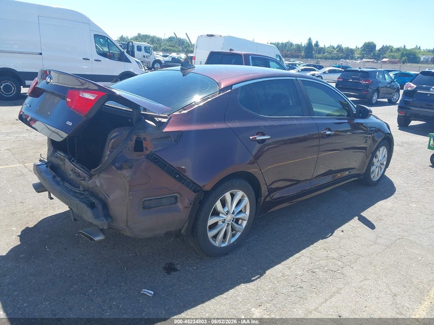 2015 Kia Optima VIN 5XXGM4A74FG350728 IAAI salvage auction — REAR END, Salvage (Oregon), sold $975 on 2026-07-09 (photo 4)