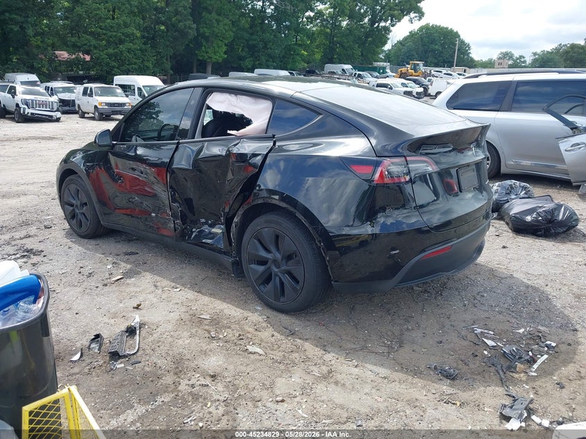2024 Tesla Model y VIN 7SAYGAEE7RF179728 IAAI salvage auction — LEFT SIDE, Salvage (Georgia), sold $9,200 on 2026-07-29 (photo 3)