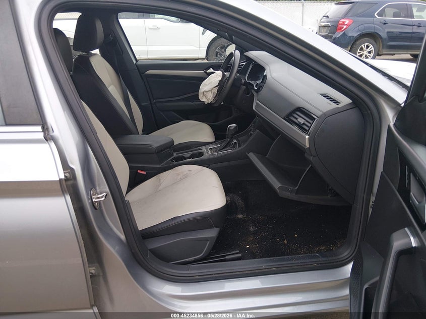 2021 Volkswagen Jetta VIN 3VWC57BU3MM032139 IAAI salvage auction — FRONT END, Salvage (Mississippi), sold $2,750 on 2026-07-25 (photo 5)