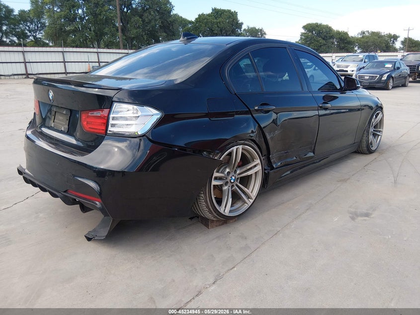 2013 BMW 3er VIN WBA3A9C55DF475231 IAAI salvage auction — SIDE, Salvage Title, sold $1,550 on 2026-07-26 (photo 4)