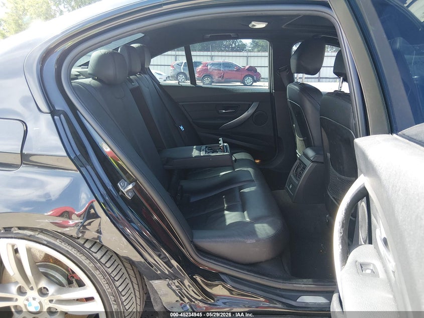 2013 BMW 3er VIN WBA3A9C55DF475231 IAAI salvage auction — SIDE, Salvage Title, sold $1,550 on 2026-07-26 (photo 8)