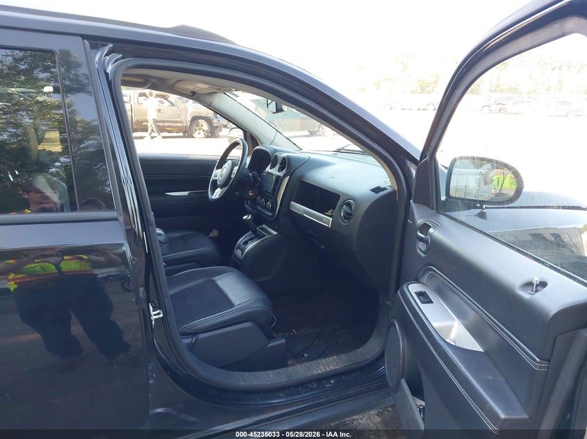 2016 Jeep Compass VIN 1C4NJDEBXGD718839 IAAI salvage auction — LEFT FRONT, Clear (Michigan), sold $850 on 2026-08-03 (photo 5)