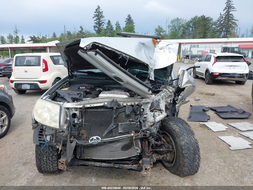 2004 Toyota 4runner VIN JTEBT17R540041512 IAAI salvage auction — BIO HAZARD, Bill Of Sale (Washington), sold $900 on 2026-07-08 (photo 6)