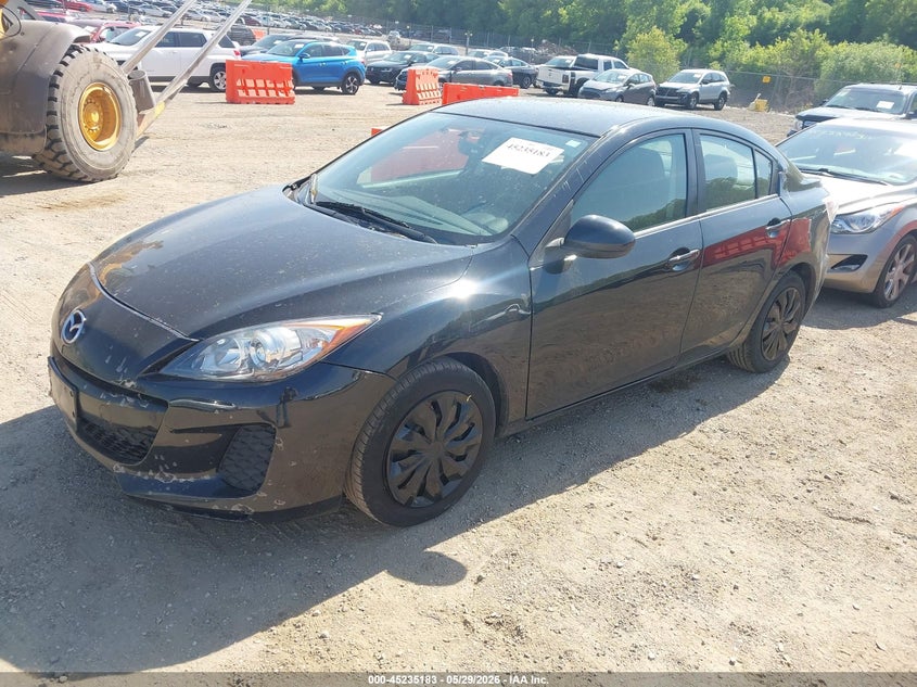 2012 Mazda 3 VIN JM1BL1UF4C1522620 IAAI salvage auction — RIGHT SIDE, Salvage (Illinois), sold $100 on 2026-07-15 (photo 2)