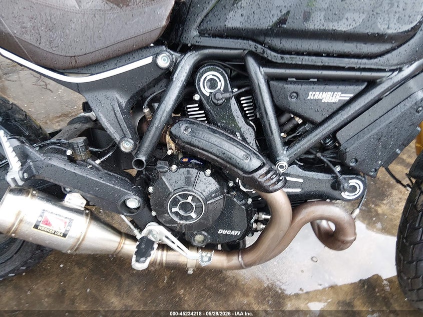 2020 Ducati Scrambler VIN ZDMKAFCP7LB000138 IAAI salvage auction — ROLLOVER, Salvage (Alabama), sold $1,250 on 2026-07-09 (photo 8)