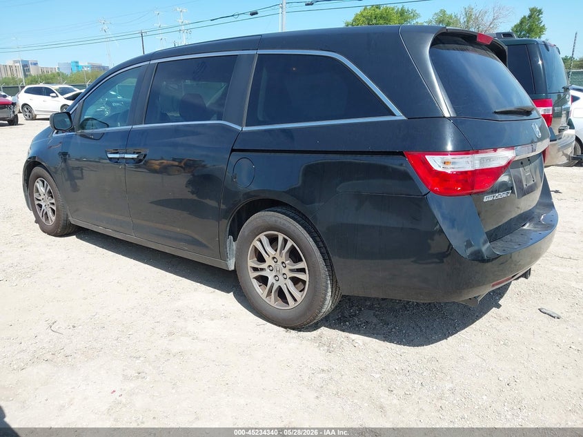 2013 Honda Odyssey VIN 5FNRL5H40DB075386 IAAI salvage auction — RIGHT SIDE, Salvage Title, sold $575 on 2026-07-27 (photo 3)