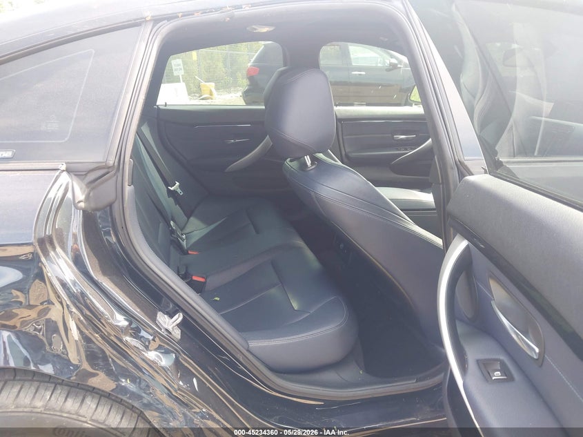 2018 BMW 4er VIN WBA4J3C53JBG91361 IAAI salvage auction — RIGHT SIDE, Salvage Title, sold $5,900 on 2026-08-19 (photo 8)