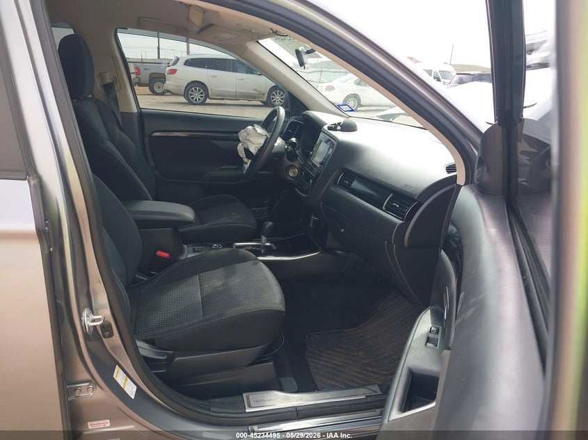 2019 Mitsubishi Outlander VIN JA4AZ3A30KZ019337 IAAI salvage auction — FRONT END, Salvage Title, sold $1,150 on 2026-07-23 (photo 5)