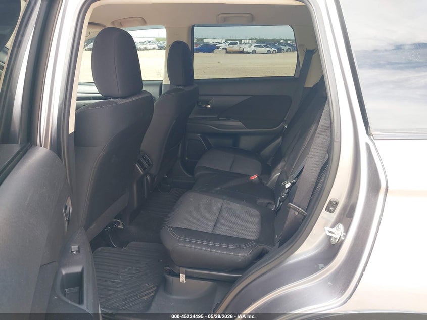 2019 Mitsubishi Outlander VIN JA4AZ3A30KZ019337 IAAI salvage auction — FRONT END, Salvage Title, sold $1,150 on 2026-07-23 (photo 8)