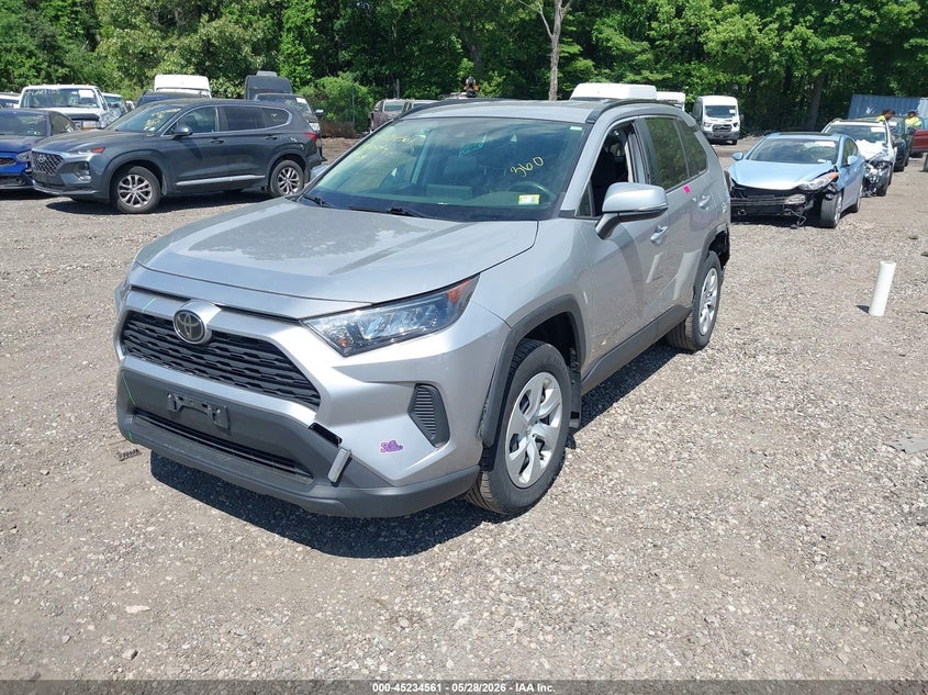 2019 Toyota Rav 4 VIN JTMG1RFV2KJ021724 IAAI salvage auction — REAR END, Salvage Title, sold $9,200 on 2026-07-07 (photo 2)