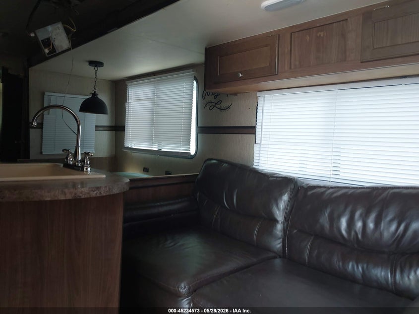 2016 Forest river Solaire camper VIN 4X4TPAH25GN020207 IAAI salvage auction — SIDE, Clear (Georgia), sold $3,550 on 2026-07-06 (photo 8)