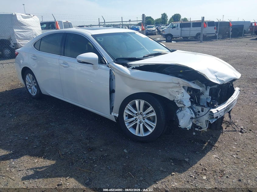 2015 Lexus ES VIN JTHBK1GG6F2166868 IAAI salvage auction — FRONT END, Clear (Arkansas), sold $3,600 on 2026-07-29 (photo 1)