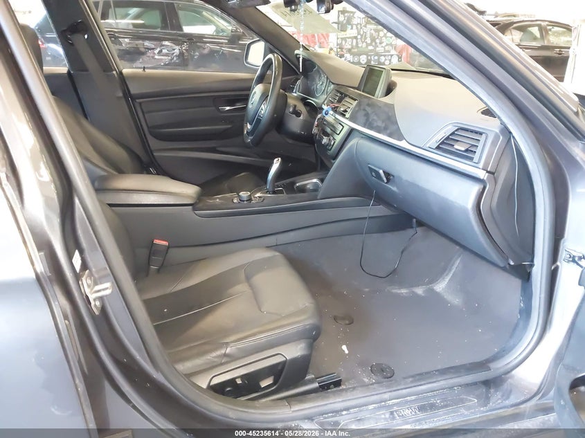 2015 BMW 3er VIN WBA3C1C58FP852353 IAAI salvage auction — FRONT END, Salvage Title, sold $2,700 on 2026-08-13 (photo 5)