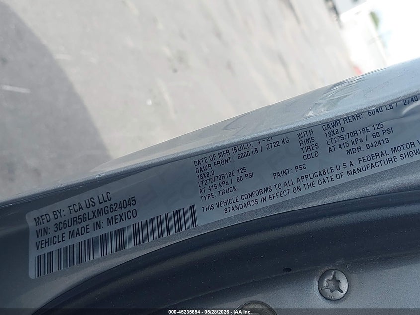 2021 Ram 2500 VIN 3C6UR5GLXMG624045 IAAI salvage auction — ROLLOVER, Certificate Of Destruction (Florida), sold $9,100 on 2026-07-20 (photo 9)