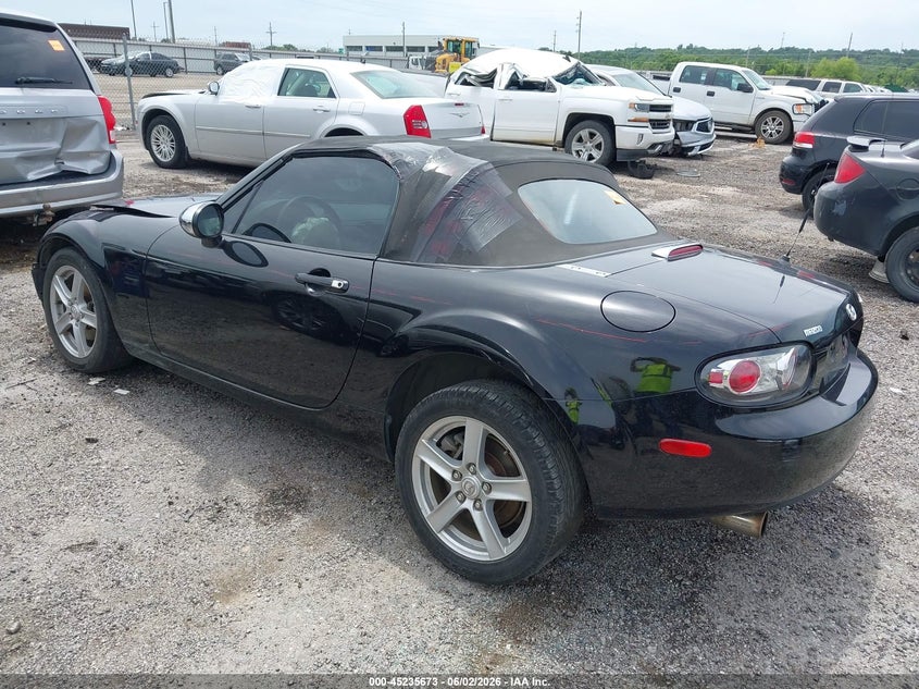 2006 Mazda Mx-5 VIN JM1NC25F260119800 IAAI salvage auction — RIGHT FRONT, Junk (Oklahoma), sold $475 on 2026-07-07 (photo 3)
