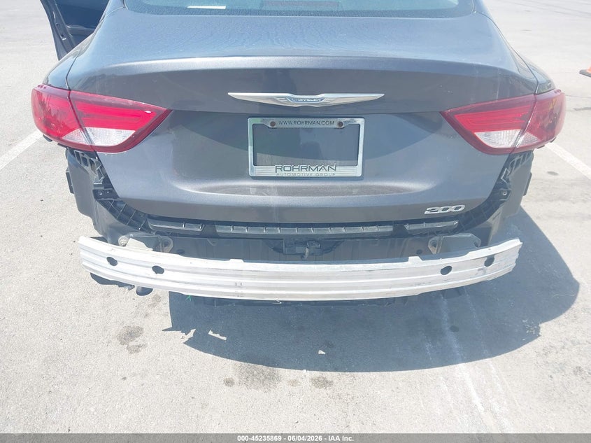 2015 Chrysler 200 VIN 1C3CCCAB0FN677071 IAAI salvage auction — REAR END, Salvage Title, sold $625 on 2026-07-11 (photo 6)