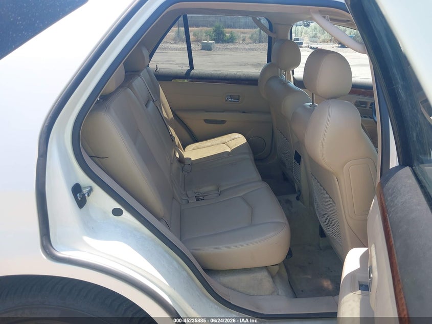 2008 Cadillac Srx VIN 1GYEE437180141110 IAAI salvage auction — FRONT & REAR, Clear (Utah), sold $575 on 2026-07-09 (photo 8)