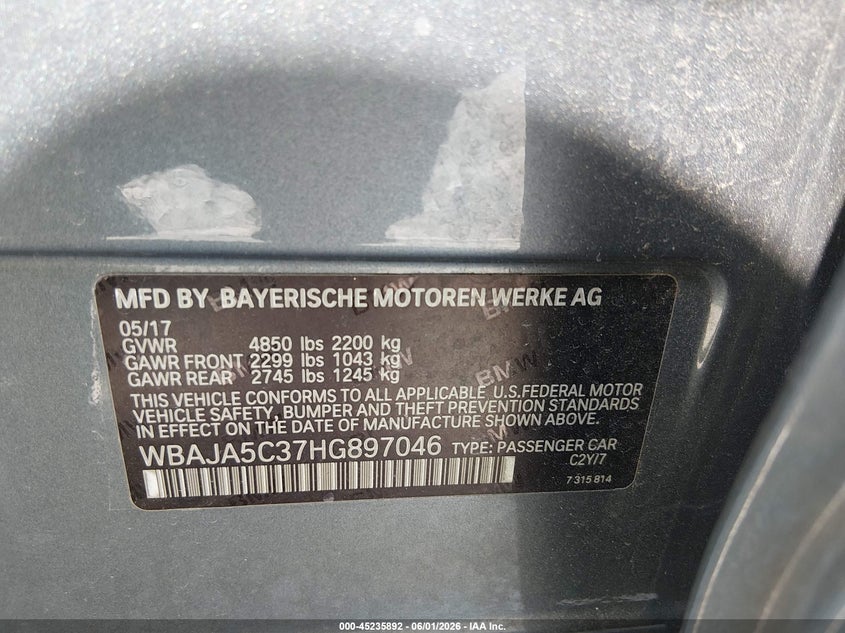 2017 BMW 5er VIN WBAJA5C37HG897046 IAAI salvage auction — SIDE, Salvage Title, sold $9,000 on 2026-07-17 (photo 9)