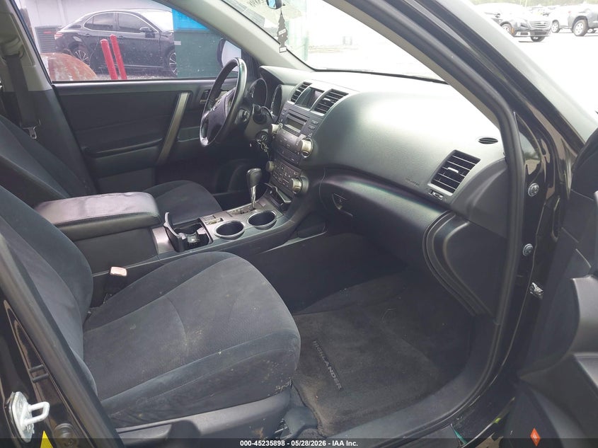 2008 Toyota Highlander VIN JTEDS43AX82055963 IAAI salvage auction — NORMAL WEAR, Clear (Florida), sold $2,125 on 2026-07-08 (photo 5)