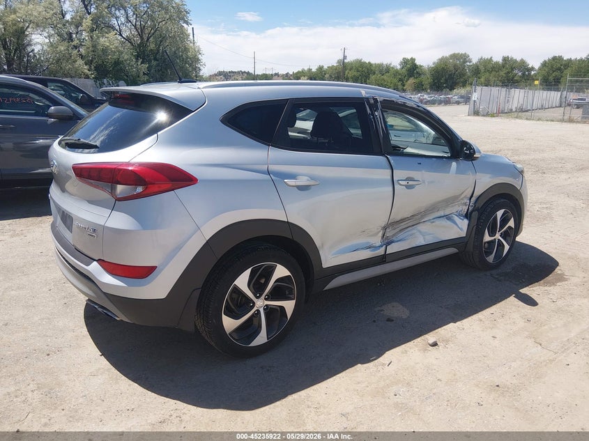 2017 Hyundai Tucson VIN KM8J3CA21HU369656 IAAI salvage auction — RIGHT SIDE, Salvage (Montana), sold $3,300 on 2026-07-29 (photo 4)