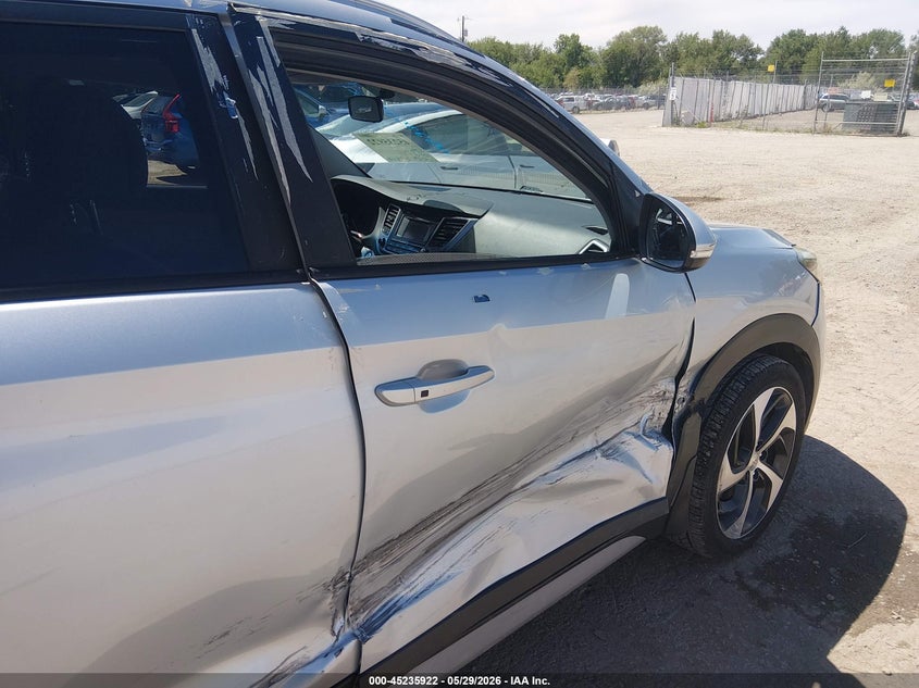 2017 Hyundai Tucson VIN KM8J3CA21HU369656 IAAI salvage auction — RIGHT SIDE, Salvage (Montana), sold $3,300 on 2026-07-29 (photo 6)