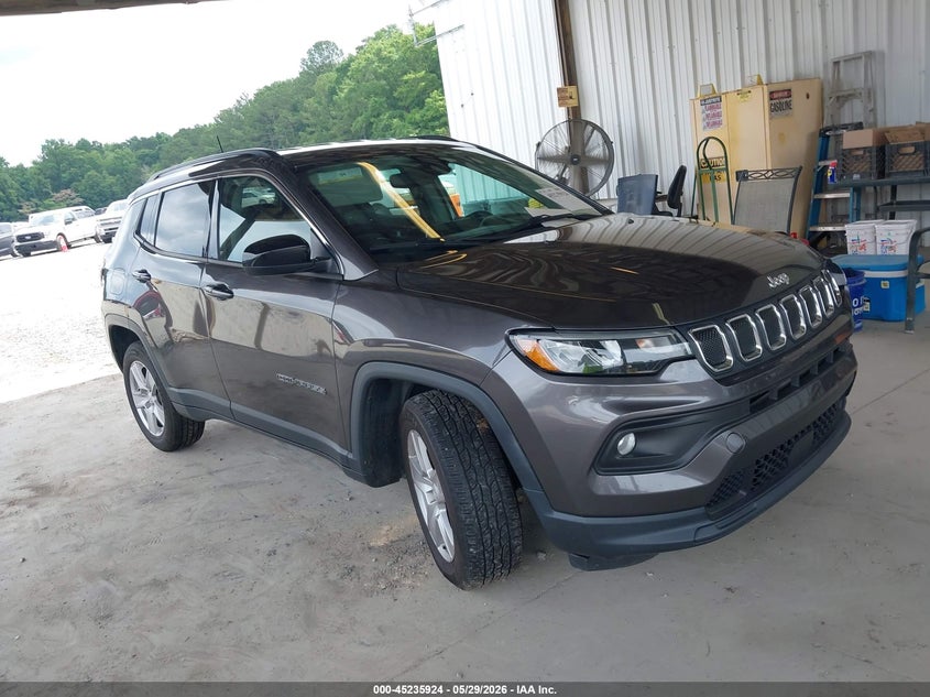 2022 Jeep Compass VIN 3C4NJCBB6NT228985 IAAI salvage auction — LEFT FRONT, Wait Title, sold $3,850 on 2026-08-14 (photo 1)