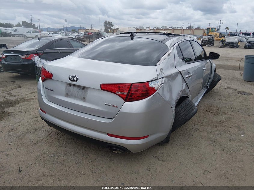 2013 Kia Optima VIN 5XXGN4A72DG091814 IAAI salvage auction — ROLLOVER, Salvage Title, sold $350 on 2026-07-22 (photo 4)