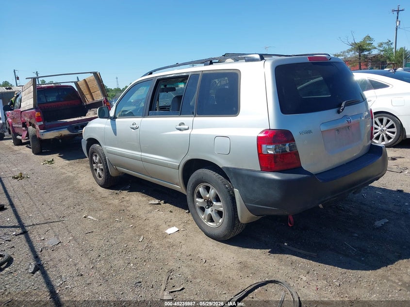 2005 Toyota Highlander VIN JTEEP21A350095368 IAAI salvage auction — SIDE, Clear (Virginia), sold $850 on 2026-07-13 (photo 3)