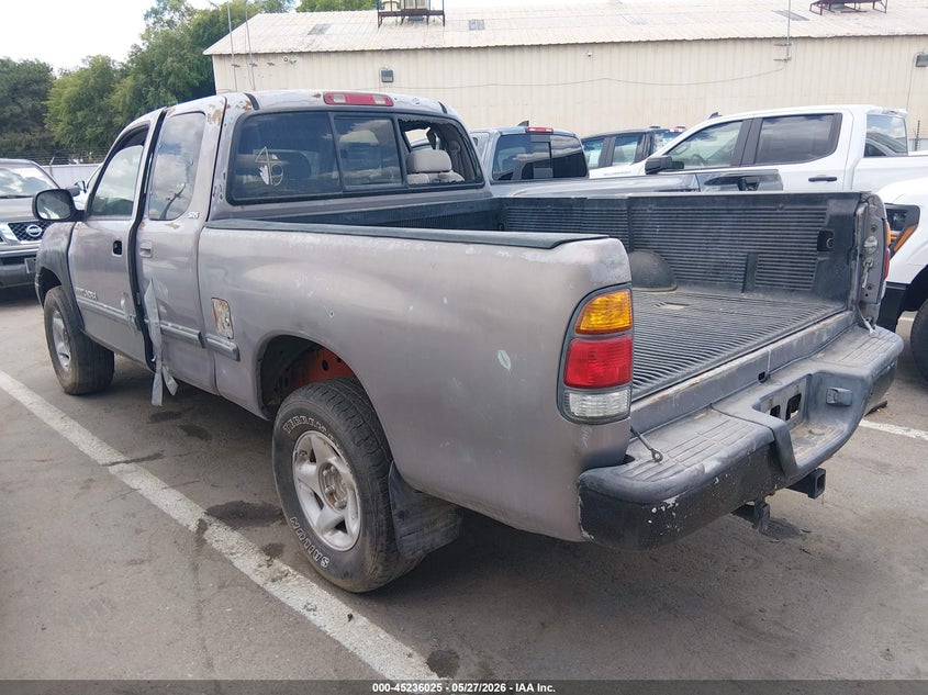 2000 Toyota Tundra VIN 5TBRT3414YS120808 IAAI salvage auction — NORMAL WEAR, Salvage (California), sold $750 on 2026-07-14 (photo 3)