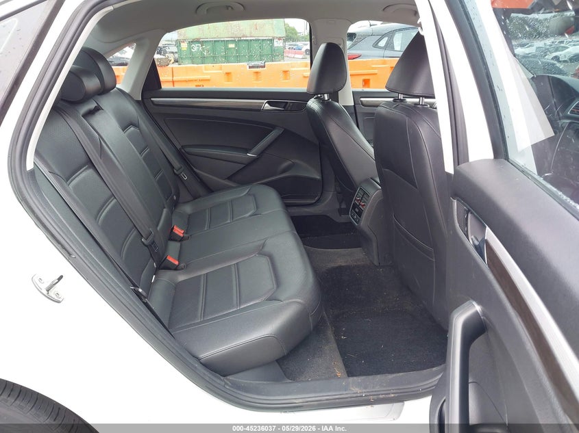 2016 Volkswagen Passat VIN 1VWBT7A39GC069311 IAAI salvage auction — FRONT END, Salvage (Oregon), sold $975 on 2026-08-21 (photo 8)