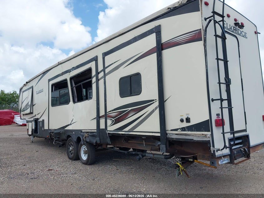 2019 Heartland 38rsrt VIN 5SFRG4228KE387666 IAAI salvage auction — ROLLOVER, Salvage (Texas), sold $2,500 on 2026-07-15 (photo 6)